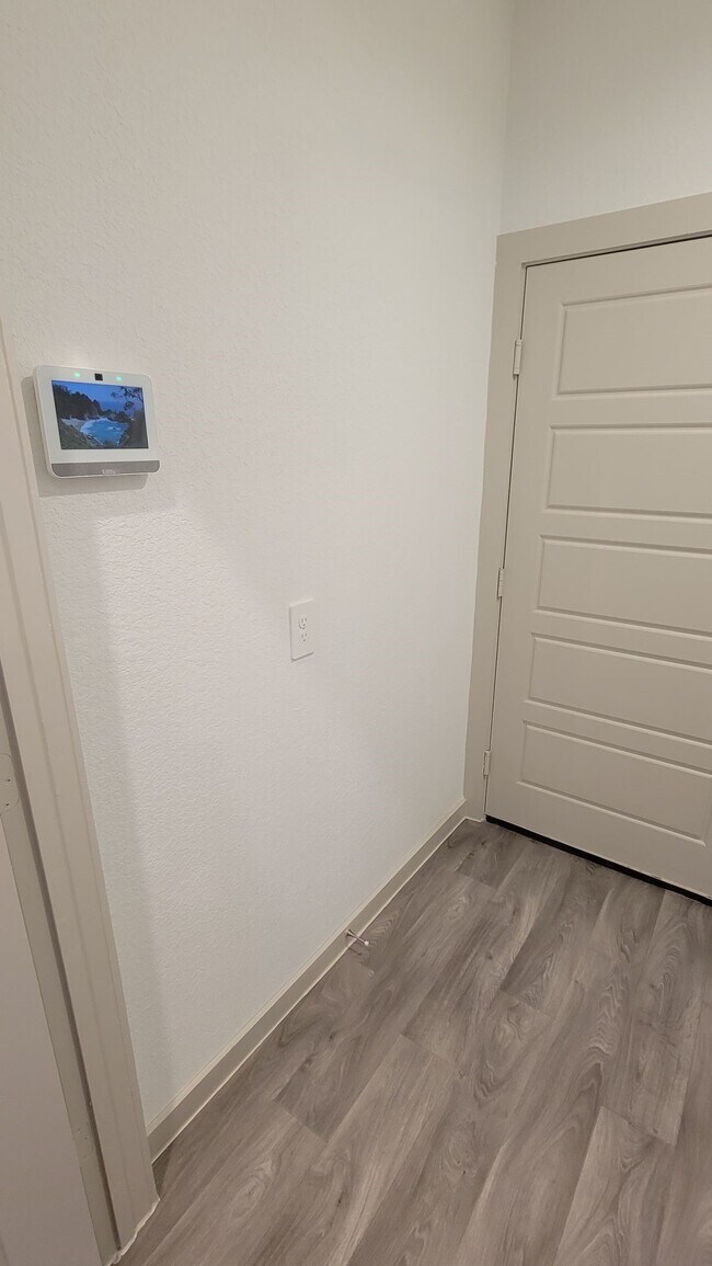 Building Photo - 2907 Stamford Hl Ln