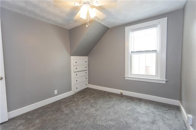 Building Photo - 141 Stanton Ave