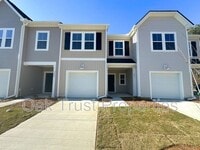 Building Photo - 4031 E Associate Dr