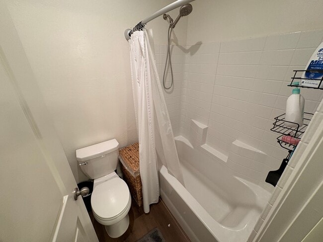 Building Photo - Beautiful 4 bedroom home for rent in Visalia, CA