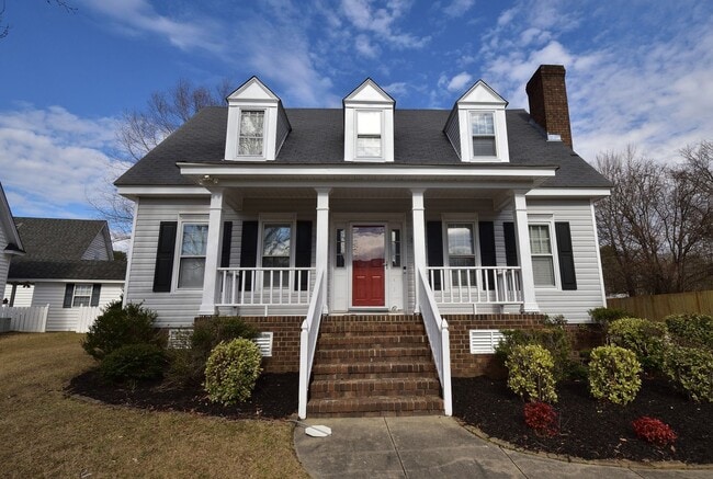 Building Photo - 3924 Hampton Dr