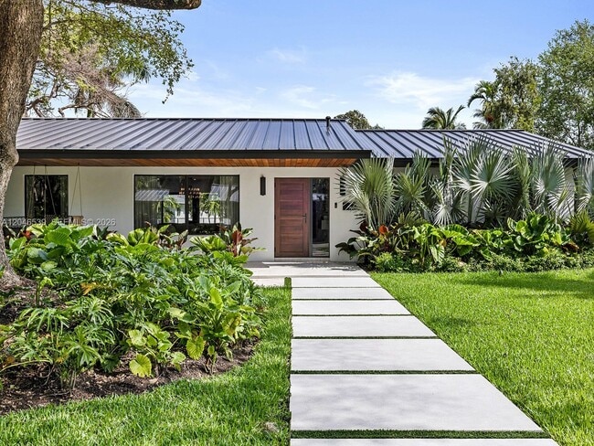 Building Photo - 7945 SW 141st Terrace