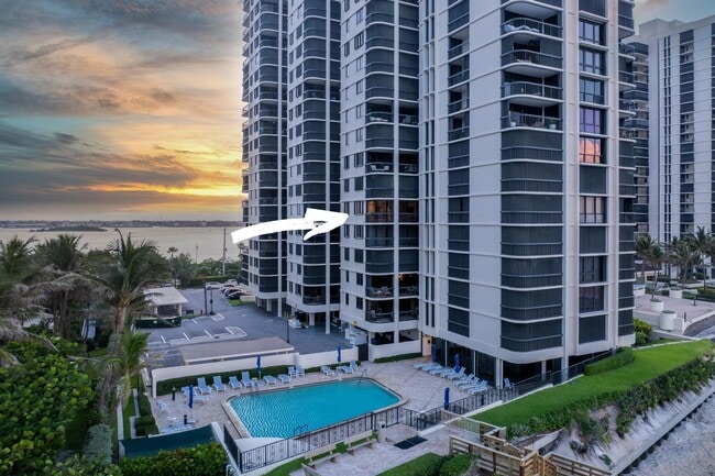 Building Photo - 5380 N Ocean Dr