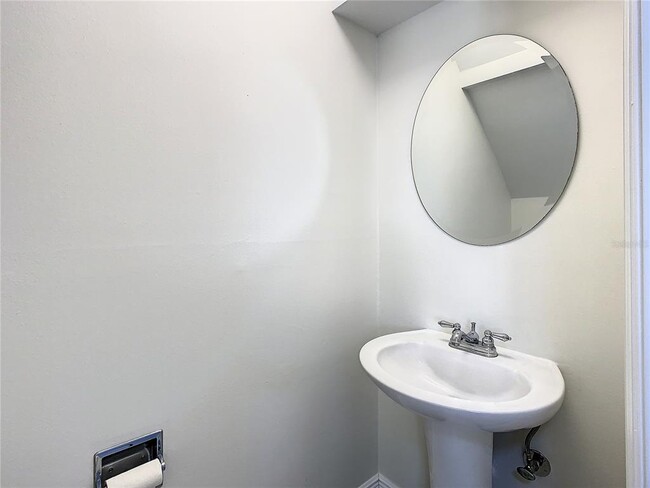 Building Photo - 9027 Pebble Creek Dr