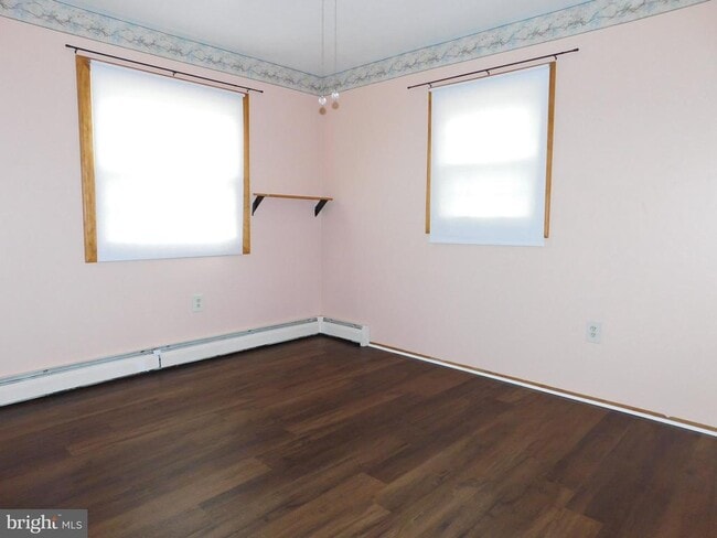 Building Photo - 13000 Kerrman Ct