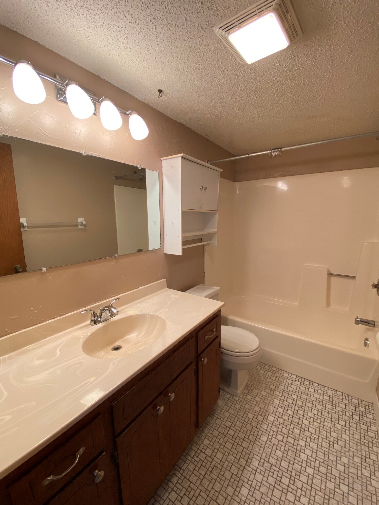 Building Photo - 4302 22nd Ave NW