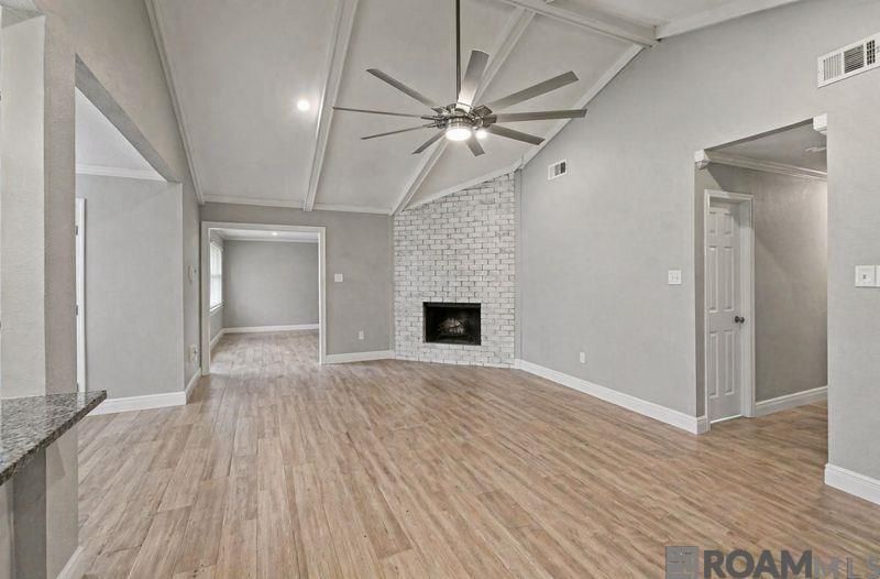 Building Photo - 15616 Council Ave