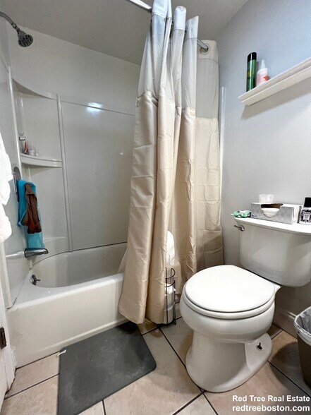 Building Photo - 57 Day St