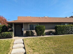 Building Photo - NEWLY REMODELED!!!!!One bedroom One Bath Unit