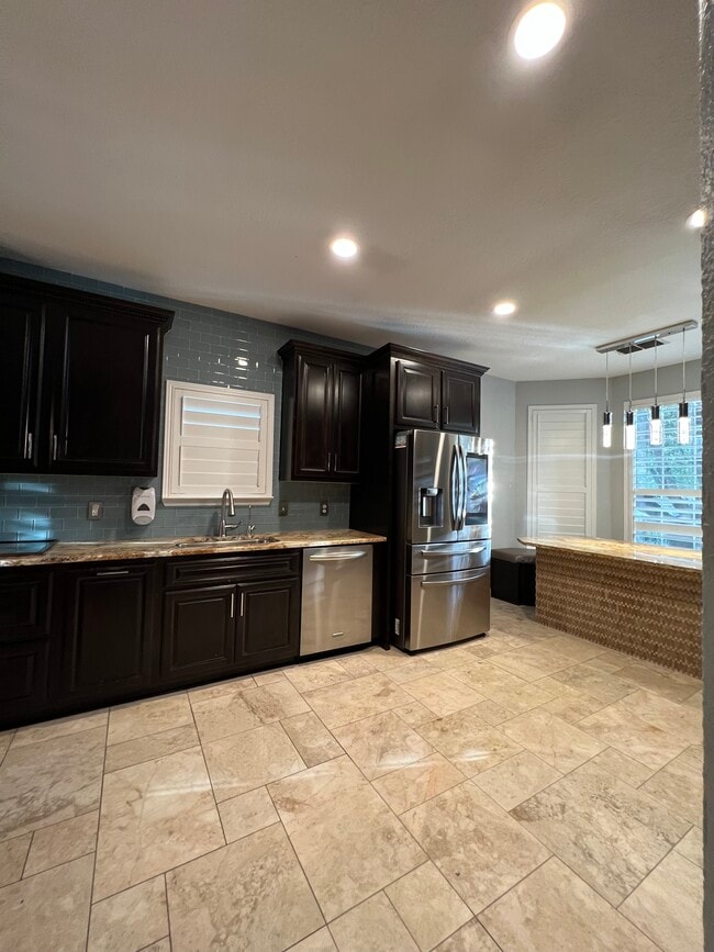 Building Photo - 17306 Garwood Chase