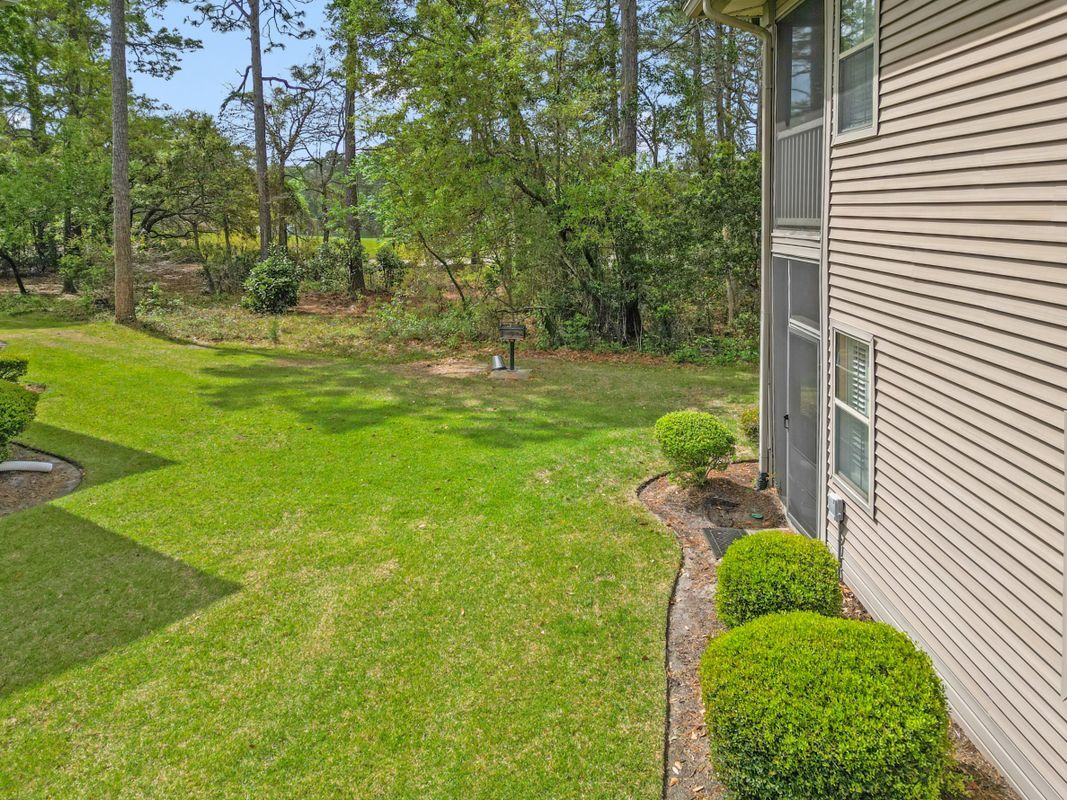 Building Photo - 412 Pinehurst Ln