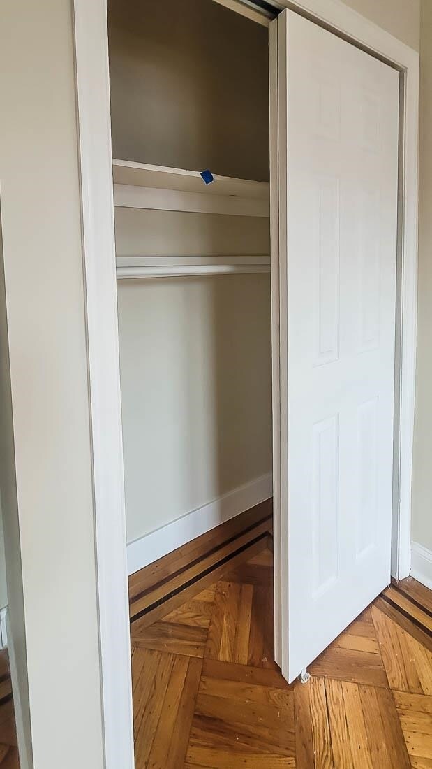 Building Photo - 127 Mallory Ave