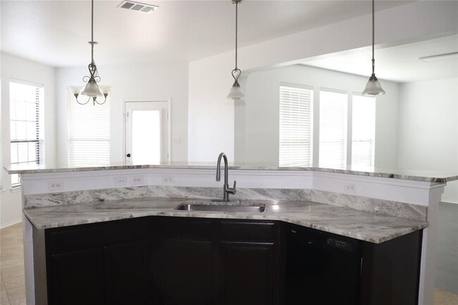 Building Photo - 829 Bethel Way