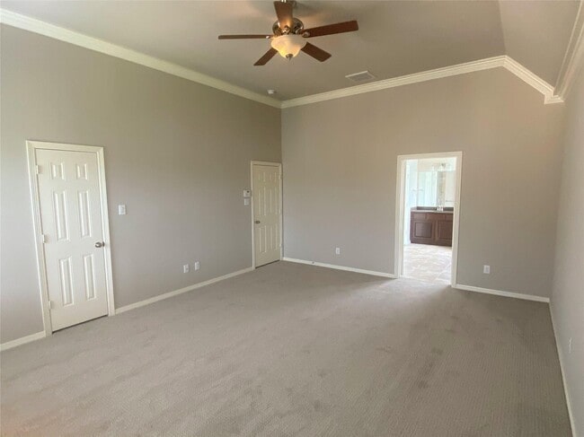 Building Photo - 3002 Soutine St