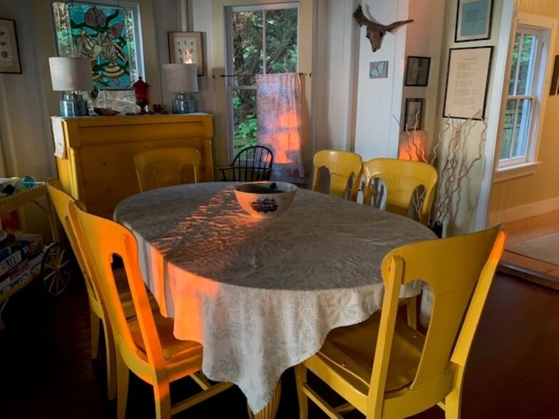 Building Photo - 4 Summerfield Pl