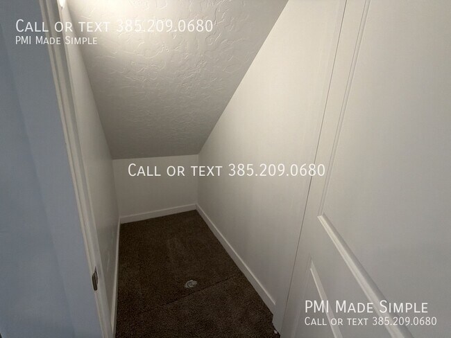 Building Photo - 3901 Buckland Dr