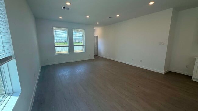 Building Photo - 26027 Sea Rosemary Ln