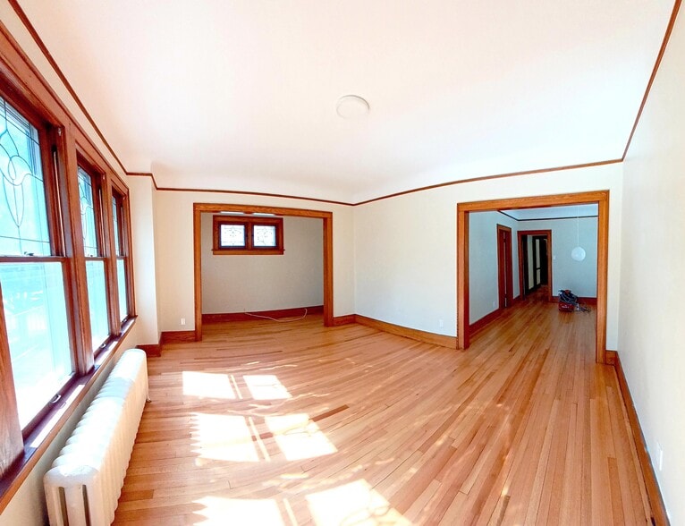 Building Photo - 1244 Maryland St