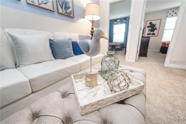 Building Photo - 1529 Carey Palm Cir