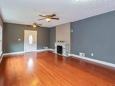 Building Photo - 817 N Grant Ave