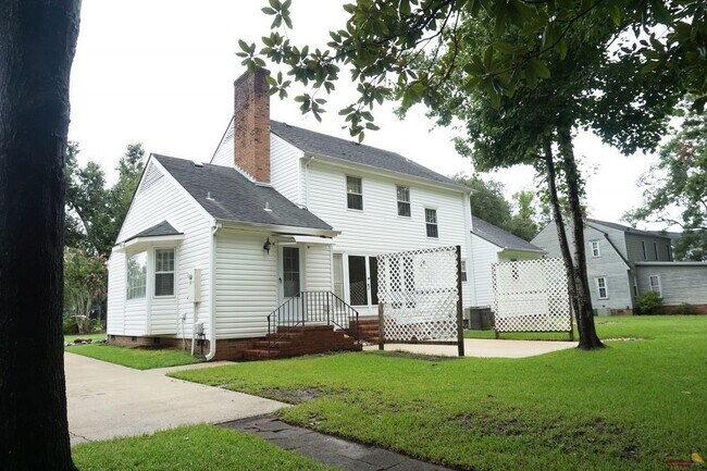 Building Photo - 318 Foxhall Ct