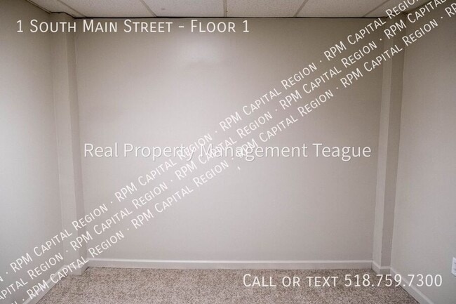 Building Photo - 1 S Main St