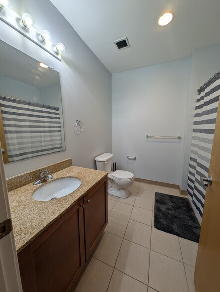 Building Photo - 160 Fremont St