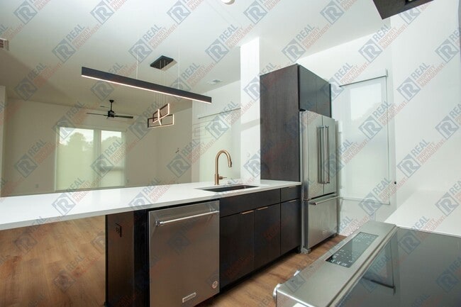 Building Photo - For Rent – Modern, Eco-Friendly Smart Home in Durham, NC