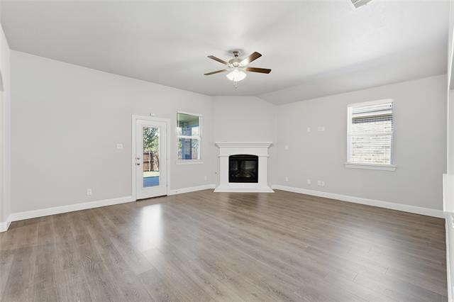 Building Photo - 1424 Green Valley Wy