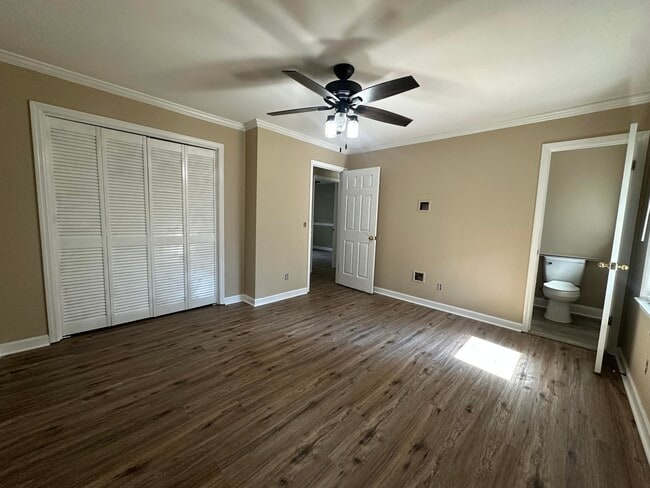 Building Photo - 1909 Pisgah Rd