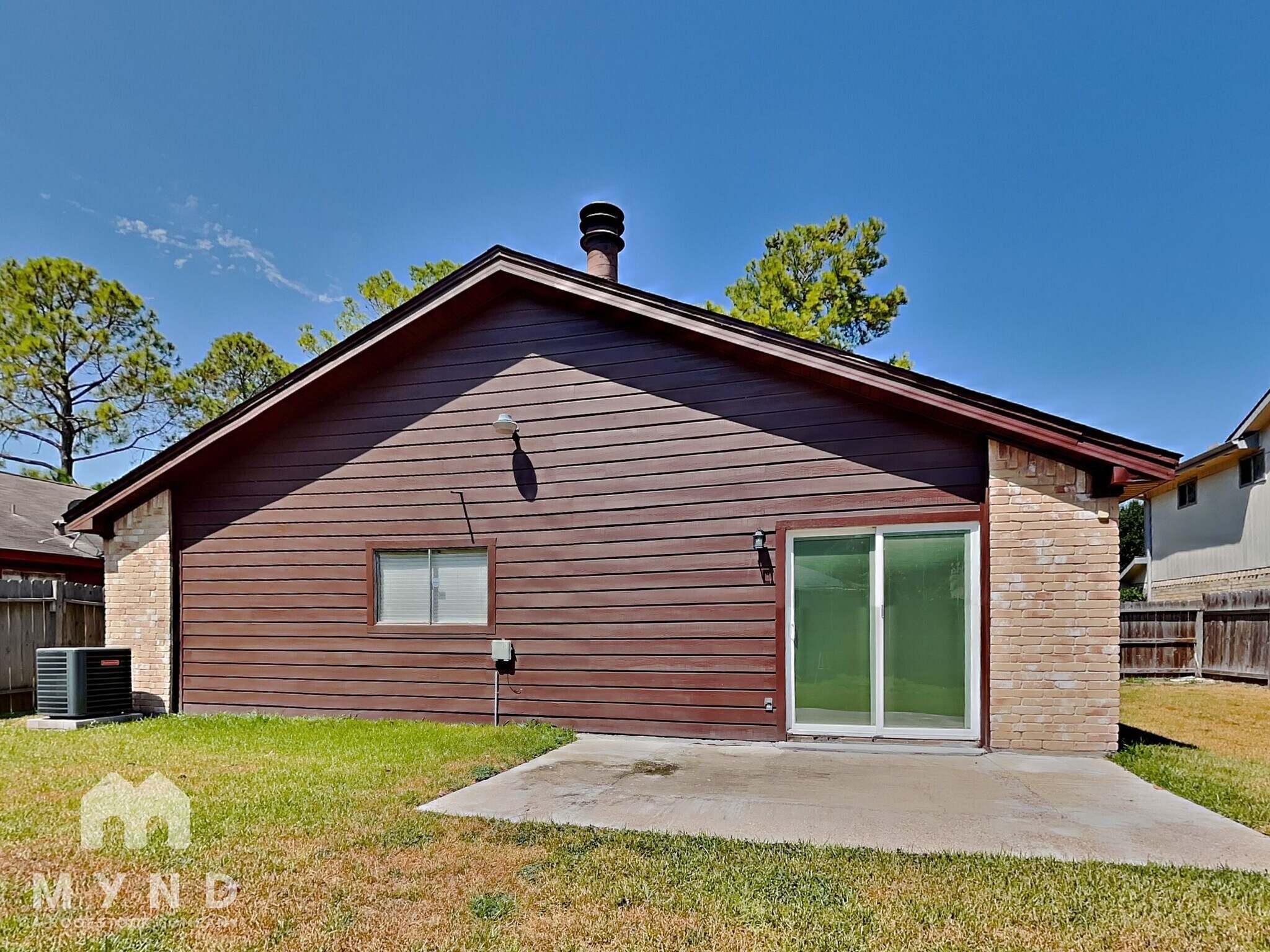 Building Photo - 8111 Valeta Dr