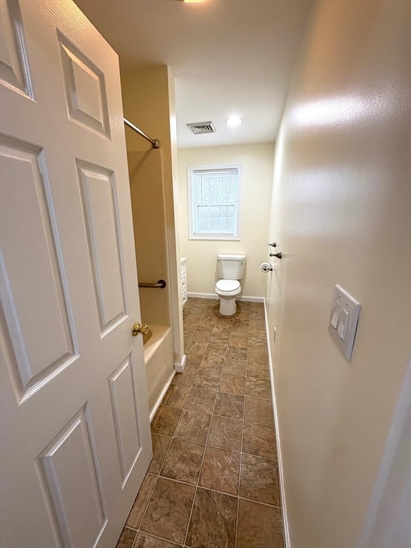 Building Photo - 46 Lake St