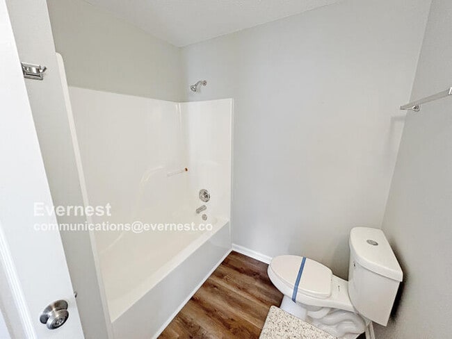 Building Photo - 144 Sandy Hollow Dr NW