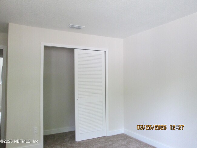 Building Photo - 1200 Bretta St