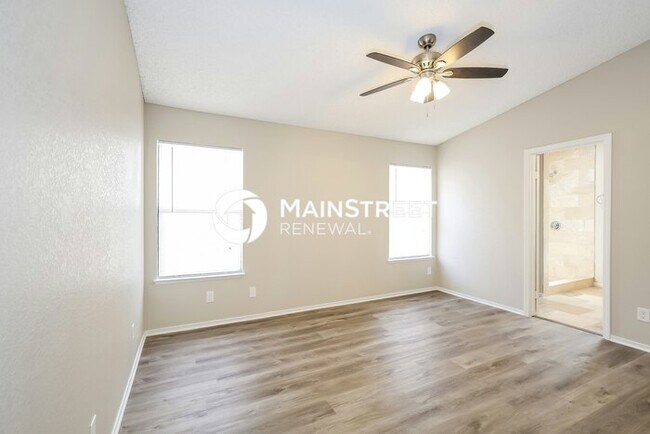 Building Photo - 3 Bedroom Pet-Friendly Home in NORTH LAS VEGAS, NV with Main Street Renewal