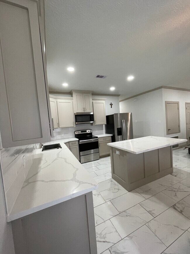 Kitchen - 2995 Pecos St