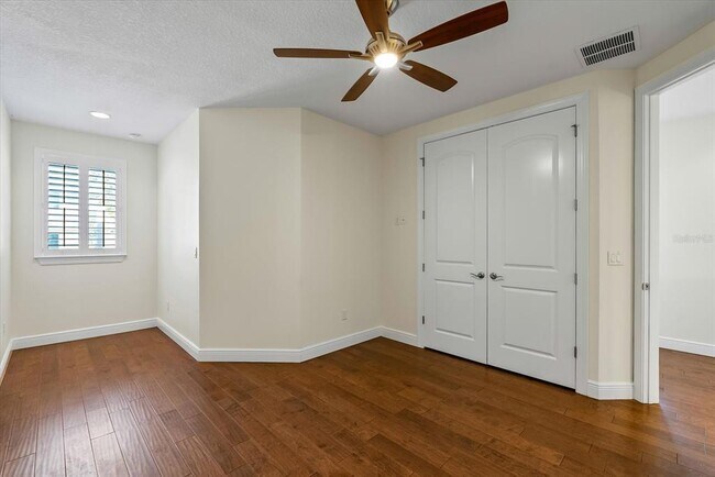 Building Photo - 306 S New Jersey Ave