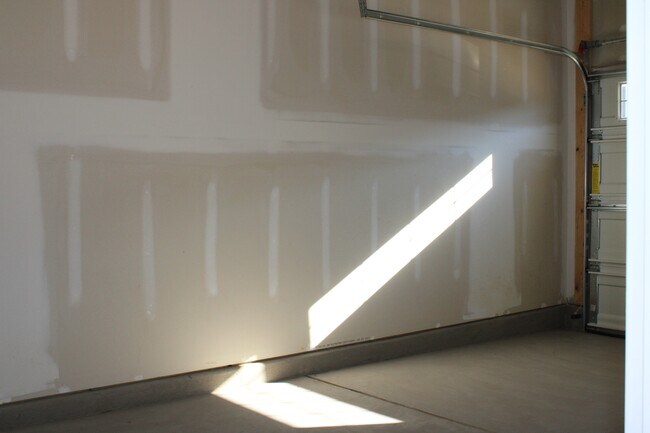 Building Photo - 3851 Well Fleet Dr