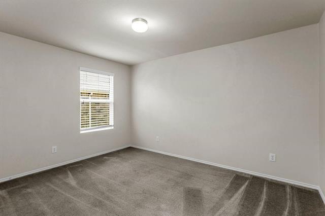 Building Photo - 133 Feverbush Dr