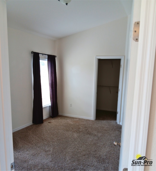 Building Photo - 5346 Peach Blossom Blvd