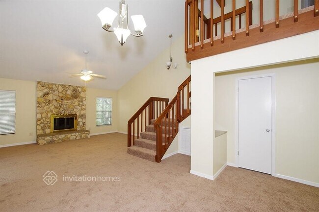 Building Photo - 1176 E Winged Foot Cir