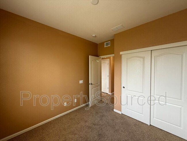 Building Photo - 1688 Gathering Ln