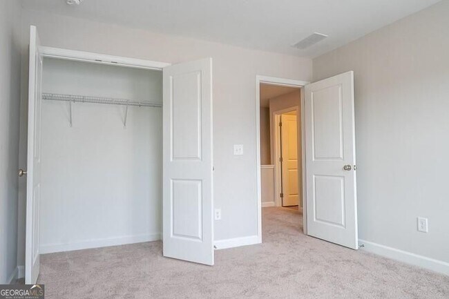 Building Photo - 3359 Verdi Ln