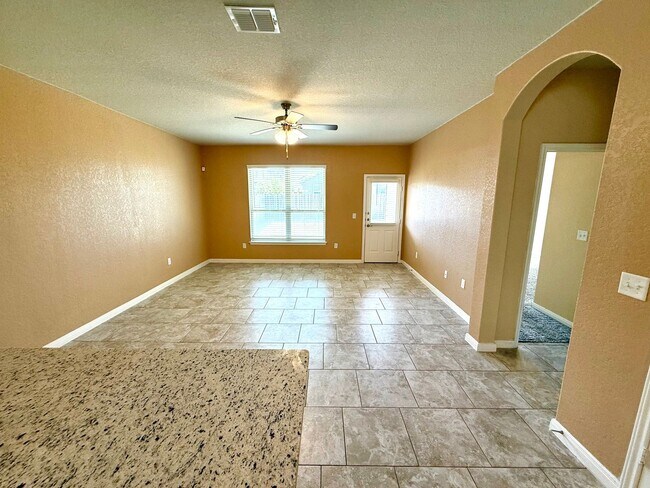 Building Photo - Spacious 4-Bedroom Single-Story Home with Modern Features & Open Living