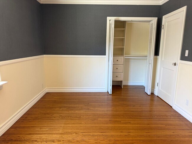 Building Photo - Charming 3 Bedroom 2 Bathroom Wilshire Vista Home with Bonus Room, Resort-Style Backyard and Heat...