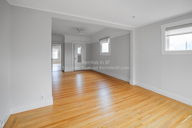 Building Photo - 1420 Taraval St