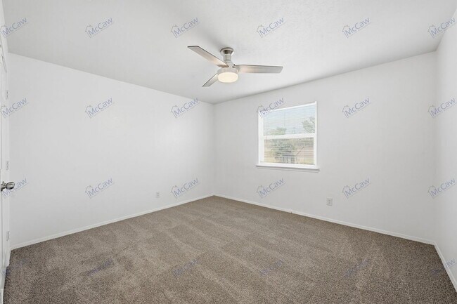 Building Photo - 737 Willow St