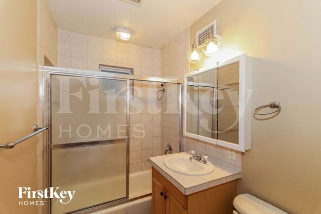 Building Photo - 1541 Flamingo Rd