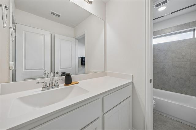 Building Photo - 4101 Vly Mls Dr