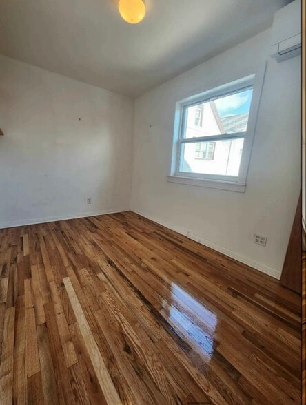 Building Photo - 69-19 43rd Ave